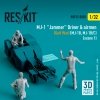 RESKIT RSF32-0038 MJ-1 Jammer Driver airmens (Gulf War) (MJ-1B, MJ-1B/C) (scene 1) (3 pcs) (3D Printed) 1/32